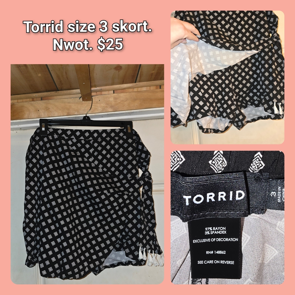 Torrid Black and White Patterned Mini Skort - image 1